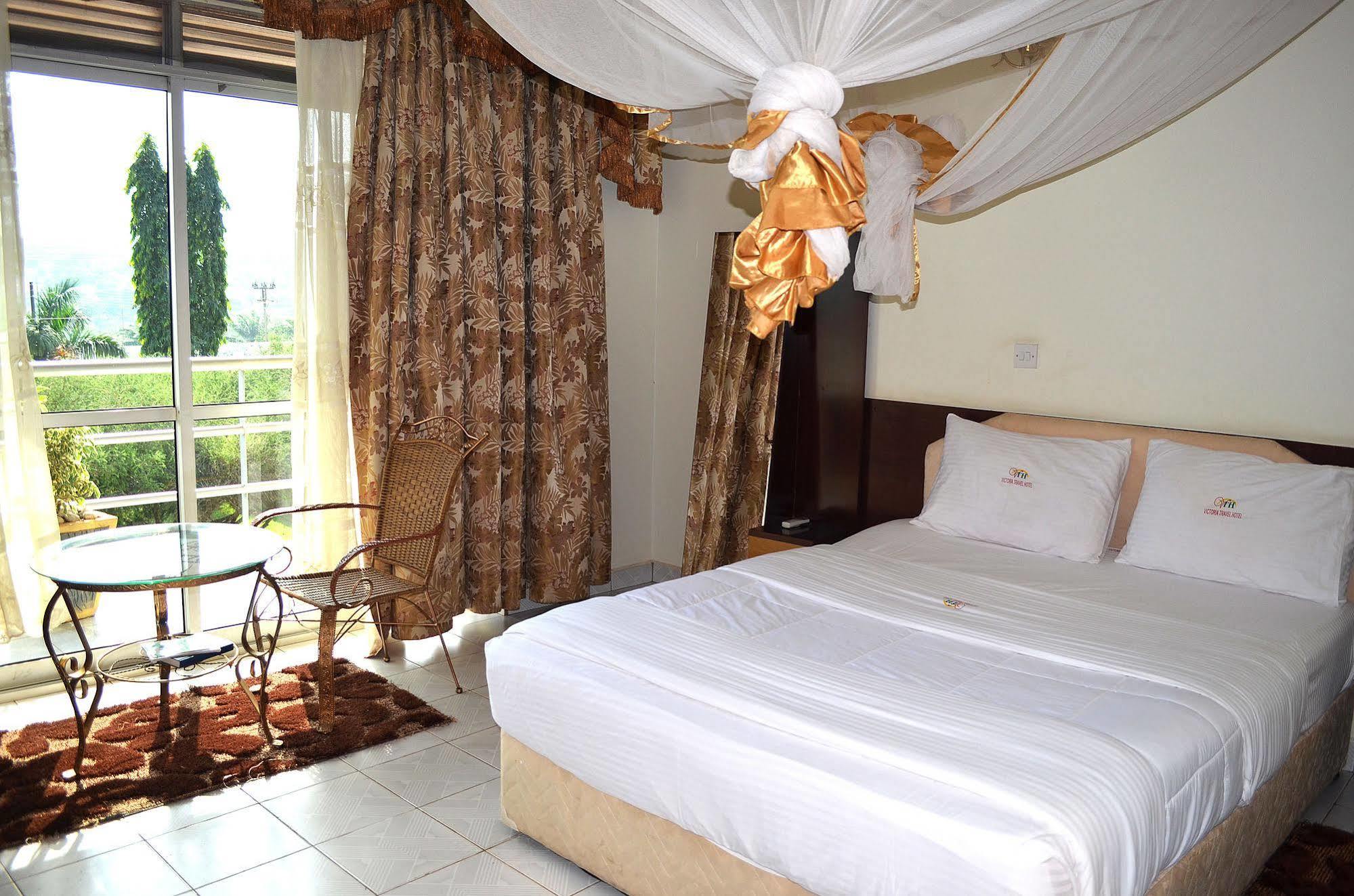 Victoria Travel Hotel Kampala Ngoại thất bức ảnh