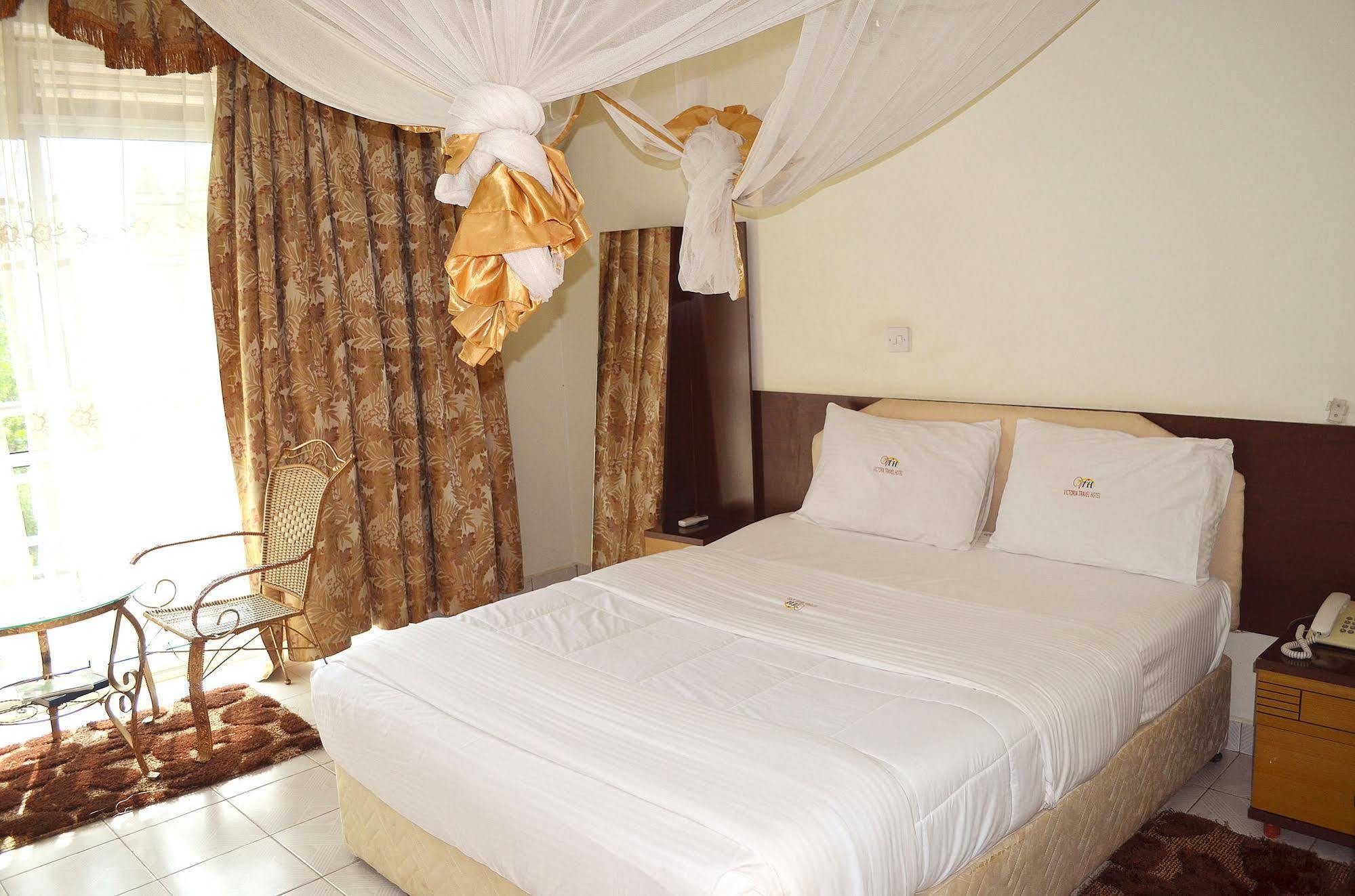 Victoria Travel Hotel Kampala Ngoại thất bức ảnh
