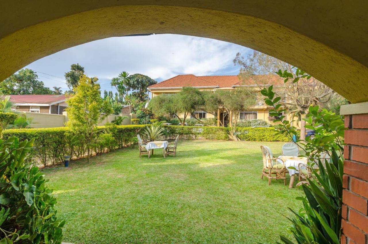 Victoria Travel Hotel Kampala Ngoại thất bức ảnh